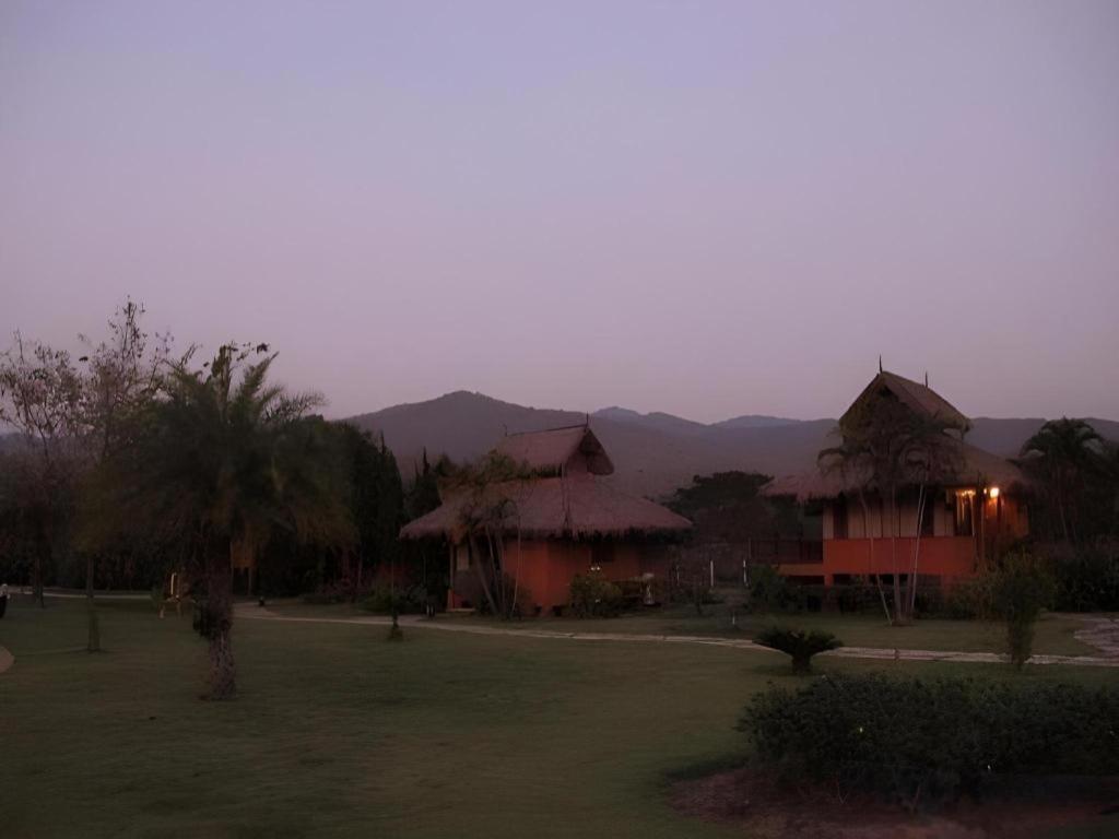 Pai Hotsprings Spa Resort Buitenkant foto